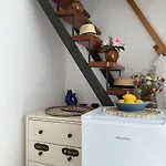 Apartment Locandina Jure *