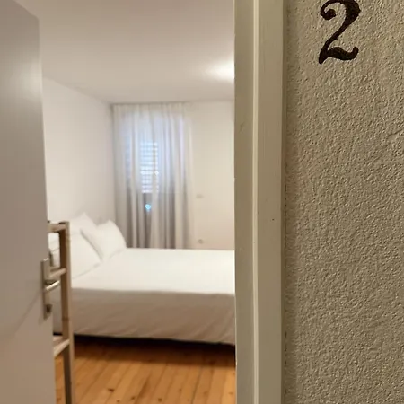 Appartement Locandina Jure *